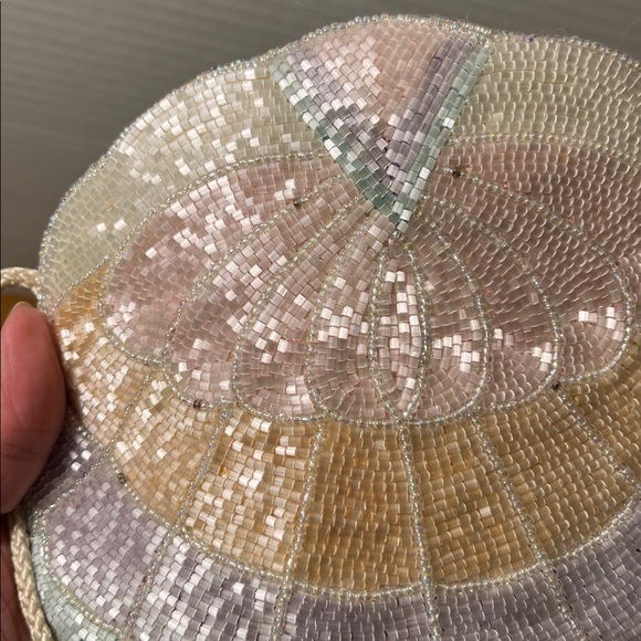 Pastel Beaded Shell Crossbody Bag Clam Shell Pastel Colors Mermaid Bag - Picture 7 of 14